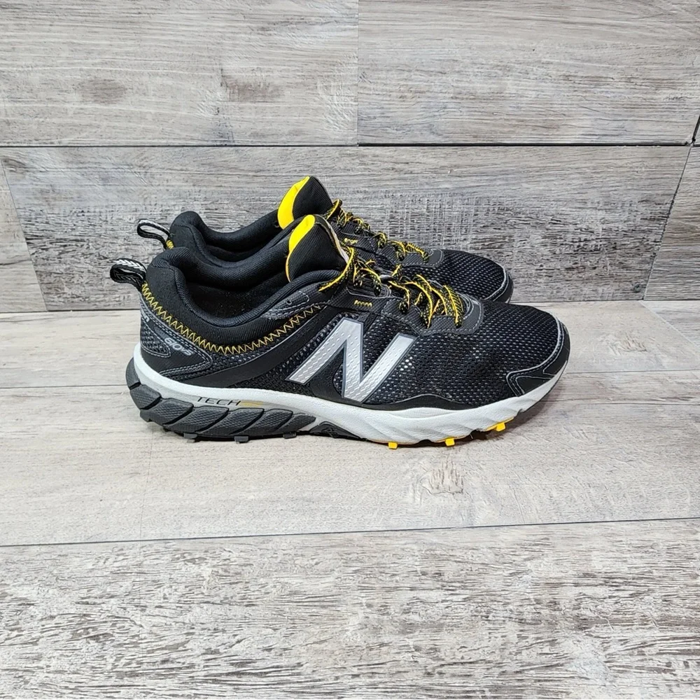 New Balance Men's MT610V5 Trail Running Shoe - Picture 2 of 6